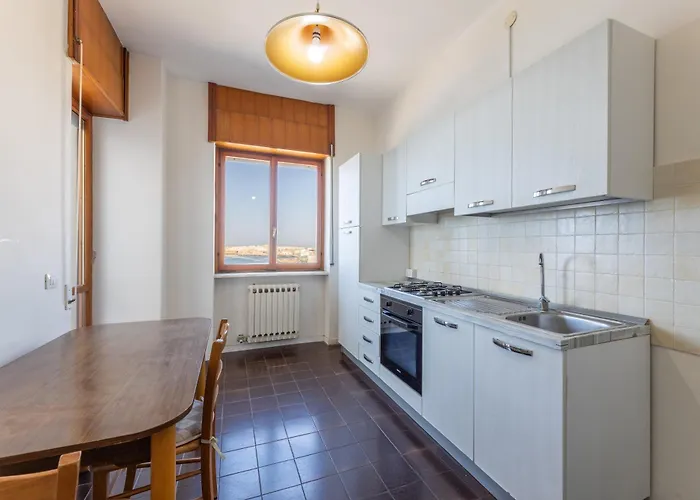 Апартаменти Blue Sunset Vista Mare